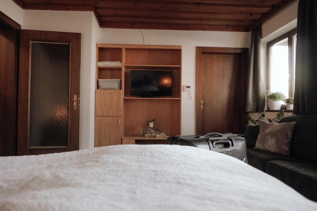 Ferienwohnung Bergblick Saalfelden Exterior foto